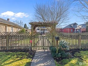 1721 McDougall Avenue, Everett WA 98201