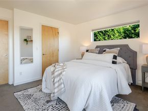 3245 21st Avenue W, Seattle WA 98199