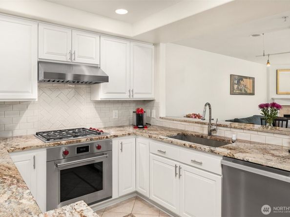 225 4th Avenue A401, Kirkland WA 98033