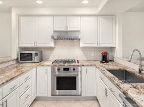 225 4th Avenue A401, Kirkland WA 98033