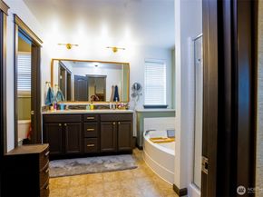 3823 Westar Avenue SW, Bremerton WA 98312