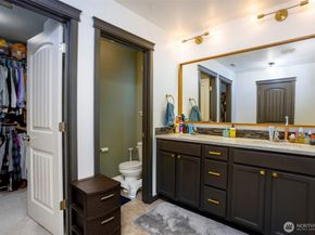 3823 Westar Avenue SW, Bremerton WA 98312