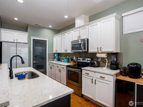 3823 Westar Avenue SW, Bremerton WA 98312