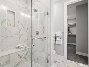 12255 138th Place NE 1702, Redmond WA 98052