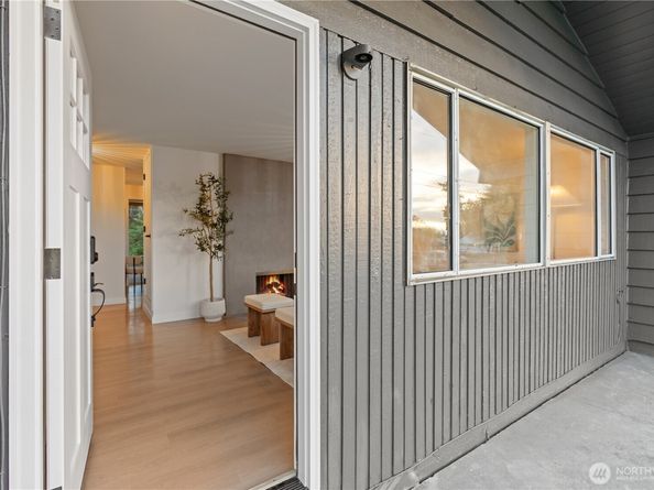 25618 29th Avenue S, Kent WA 98032