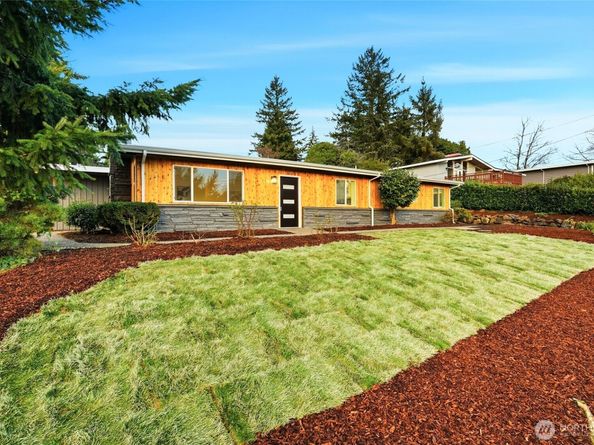 12832 84th Avenue S, Renton WA 98057