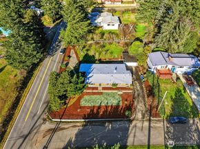 12832 84th Avenue S, Renton WA 98057