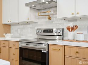 12832 84th Avenue S, Renton WA 98057