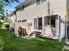 418 17th Street SE 5C, Auburn WA 98002