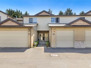 418 17th Street SE 5C, Auburn WA 98002