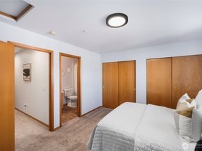 418 17th Street SE 5C, Auburn WA 98002
