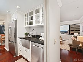 1301 Spring Street 16C, Seattle WA 98104