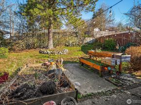 856 Stetson Ave, Kent WA 98031