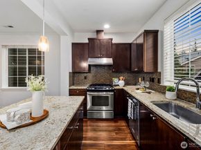 297 NE Denny Way, Issaquah WA 98029