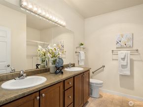 1900 Weaver Road R201, Snohomish WA 98290