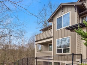 1900 Weaver Road R201, Snohomish WA 98290