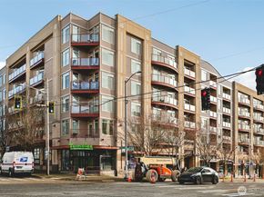 5650 24th Avenue NW 206, Seattle WA 98107