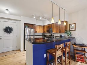 5650 24th Avenue NW 206, Seattle WA 98107