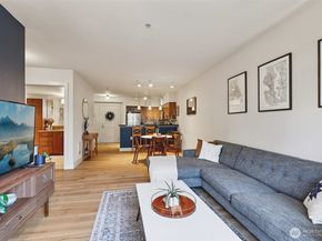 5650 24th Avenue NW 206, Seattle WA 98107