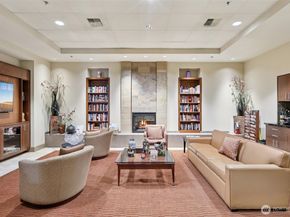 5650 24th Avenue NW 206, Seattle WA 98107