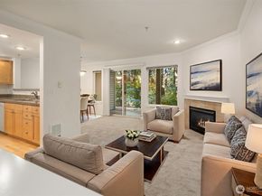 25025 SE Klahanie Boulevard B101, Issaquah WA 98029