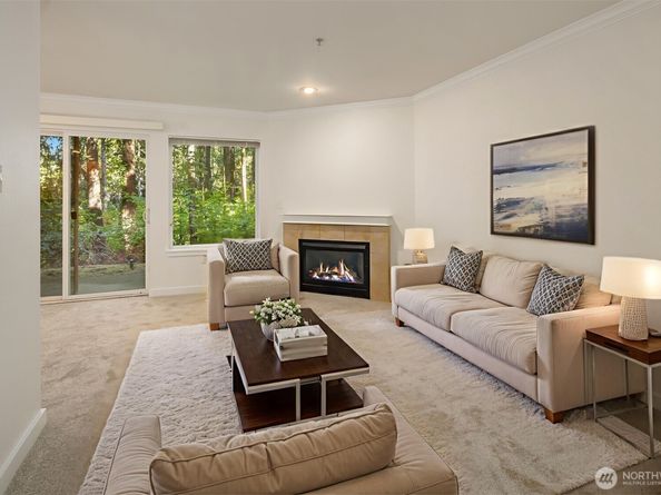 25025 SE Klahanie Boulevard B101, Issaquah WA 98029