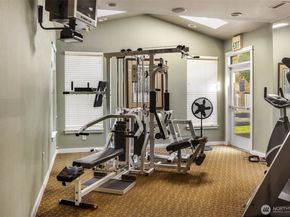 25025 SE Klahanie Boulevard B101, Issaquah WA 98029