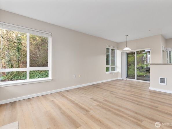 3926 243rd Place SE H101, Bothell WA 98021