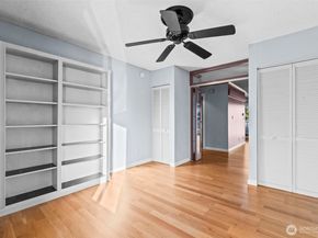 924 Shorewood Drive A11, Bremerton WA 98312