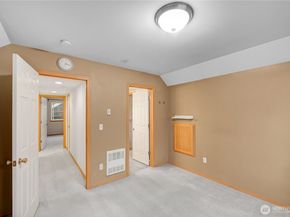 15408 14th Avenue W 6, Lynnwood WA 98087