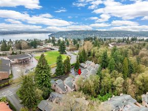 2940 Kennewick Place NE, Renton WA 98056