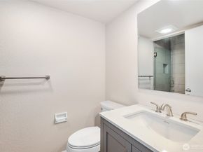 2940 Kennewick Place NE, Renton WA 98056