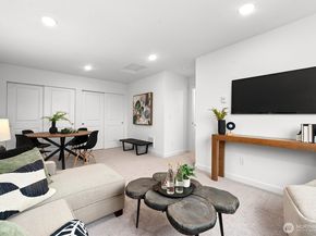 1403 SW 111th Lane, Seattle WA 98164