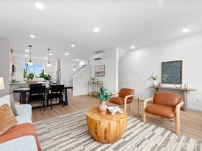 1403 SW 111th Lane, Seattle WA 98164