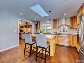 1419 179th Place NE, Bellevue WA 98008