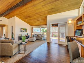 1419 179th Place NE, Bellevue WA 98008