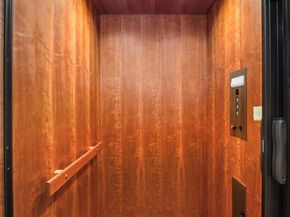 10132 NE 59th Street C, Kirkland WA 98033