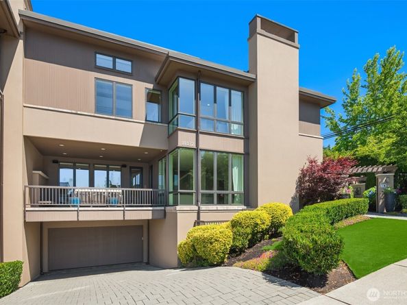 10132 NE 59th Street C, Kirkland WA 98033