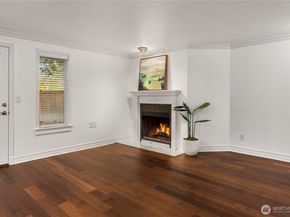 4316 W Lake Sammamish Parkway SE H103, Issaquah WA 98027