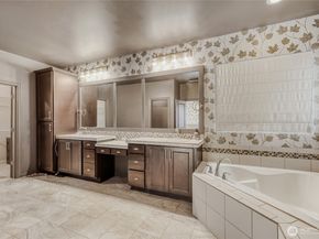 19631 38th Drive SE, Bothell WA 98012