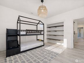 19631 38th Drive SE, Bothell WA 98012