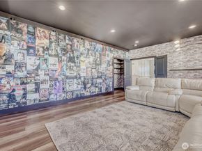 19631 38th Drive SE, Bothell WA 98012