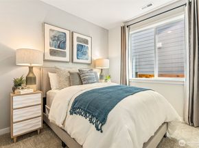 2028 NE Norseman Way, Poulsbo WA 98370