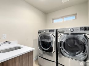 3516 NE 6th Court, Renton WA 98056