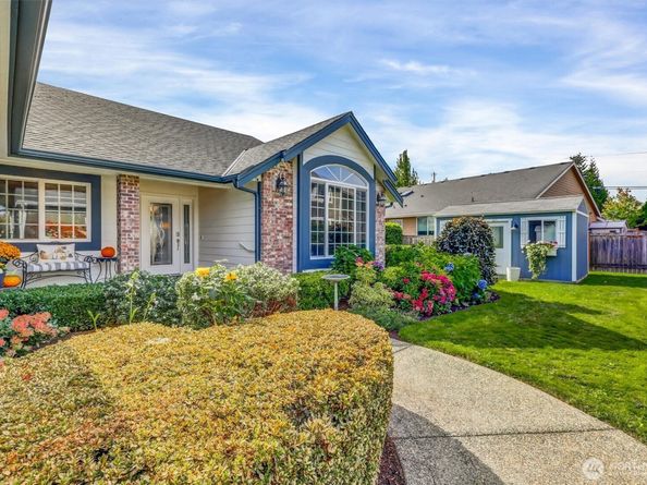 20615 39th Avenue SE, Bothell WA 98012