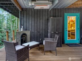 4621 NE 192nd Street, Lake Forest Park WA 99155