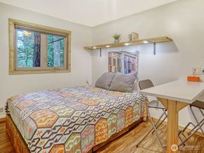 4621 NE 192nd Street, Lake Forest Park WA 99155