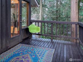 4621 NE 192nd Street, Lake Forest Park WA 99155