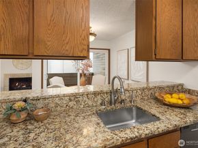 14616 NE 44th Street M2, Bellevue WA 98007