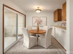 14616 NE 44th Street M2, Bellevue WA 98007